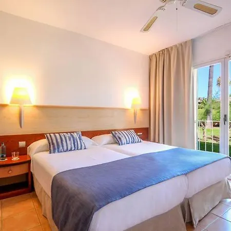 Blau Colonia Sant Jordi Колонья Сант Джордин